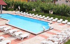 Pension Eva Bed & Breakfast 3*